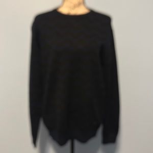 Men’s long sleeve sweater